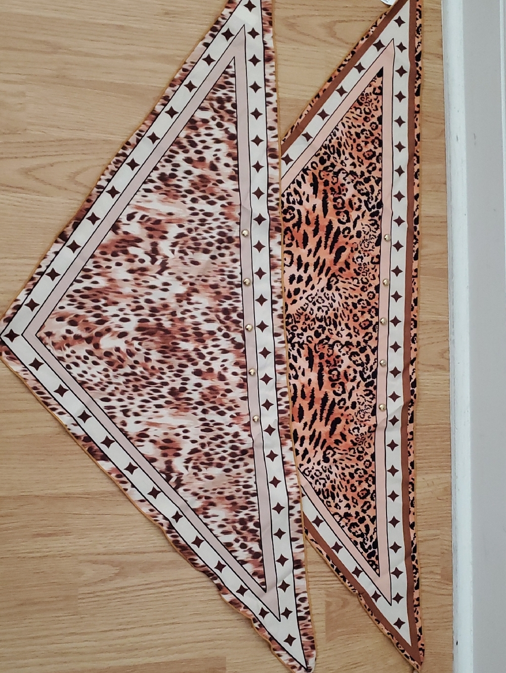 Leopard Print Triangle Silk Scarves - Neutral & Rust Tones 100% polyester Purse